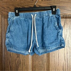 aerie light blue denim elastic waist shorts